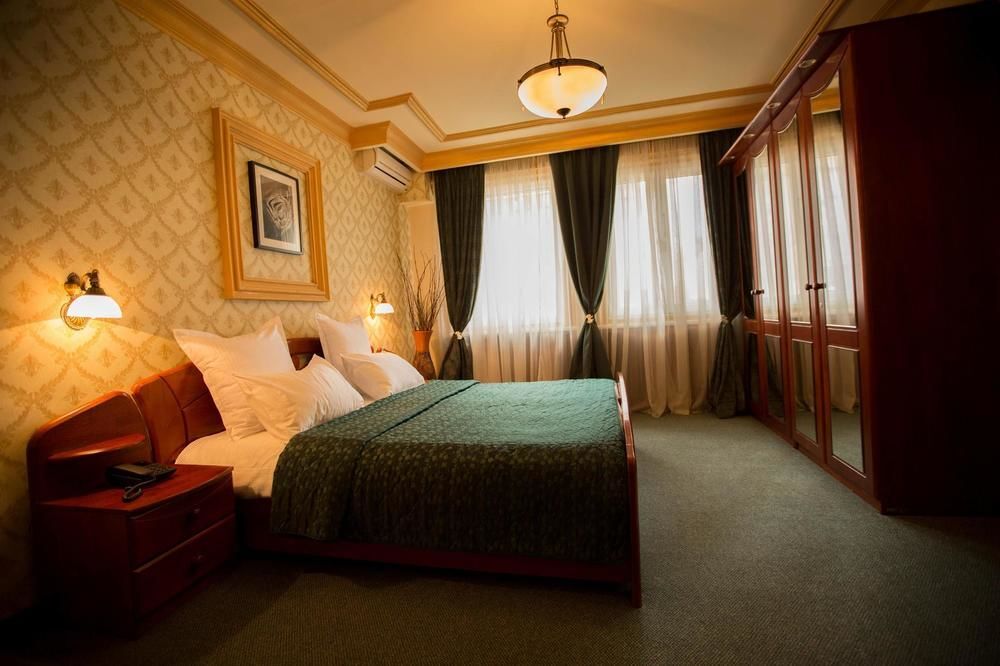 Bucharest Comfort Suites Hotel Eksteriør billede
